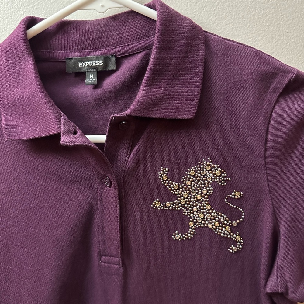 Express Maroon Polo with silver-gold bead lion. Size M